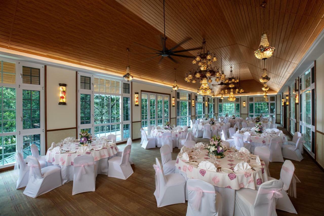 सहारा Coorg Wilderness & 5*